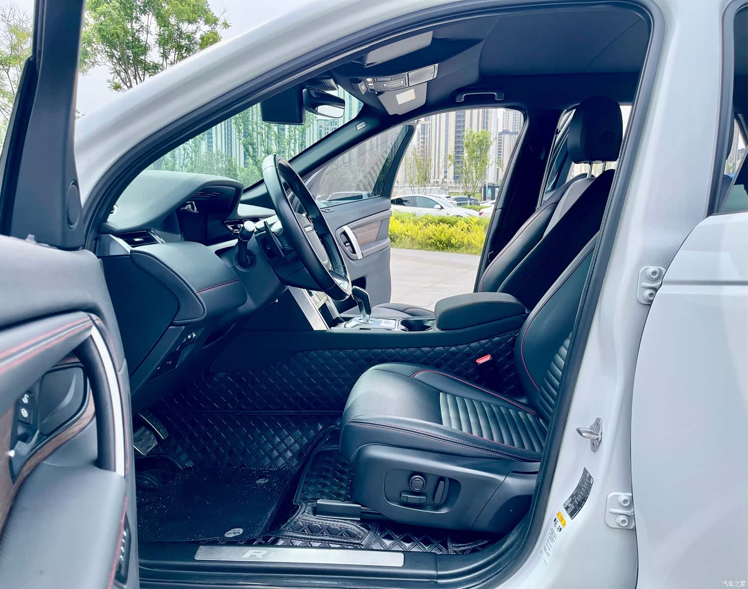 Land Rover Discovery, 2020 10