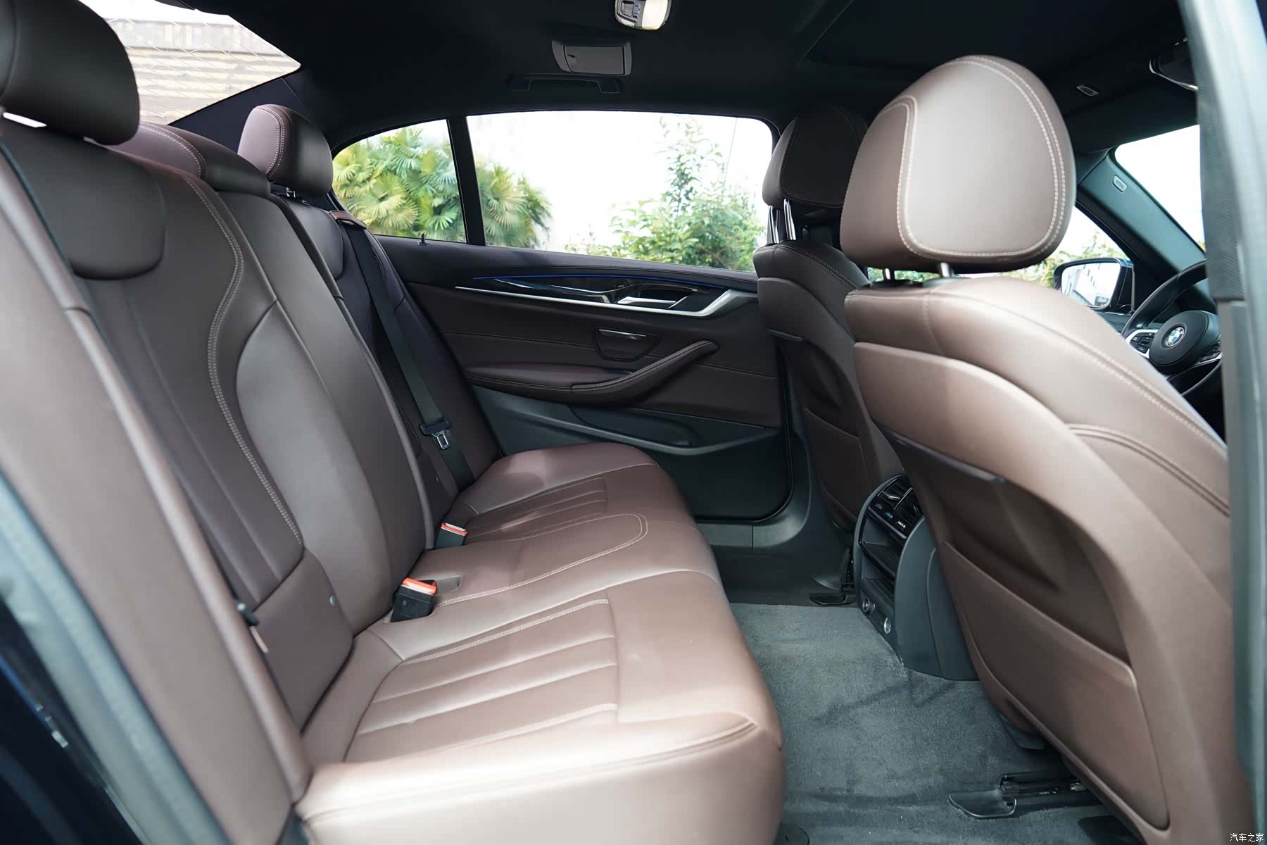 BMW 5 Series, 2019 6