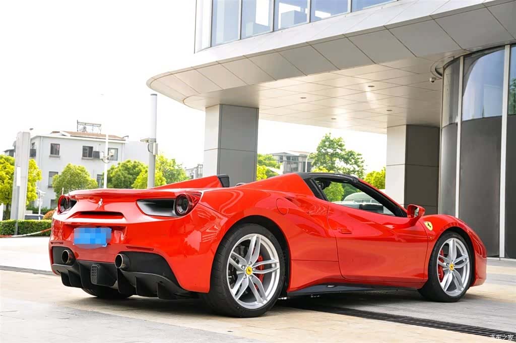 Ferrari 488, 2017 все фото