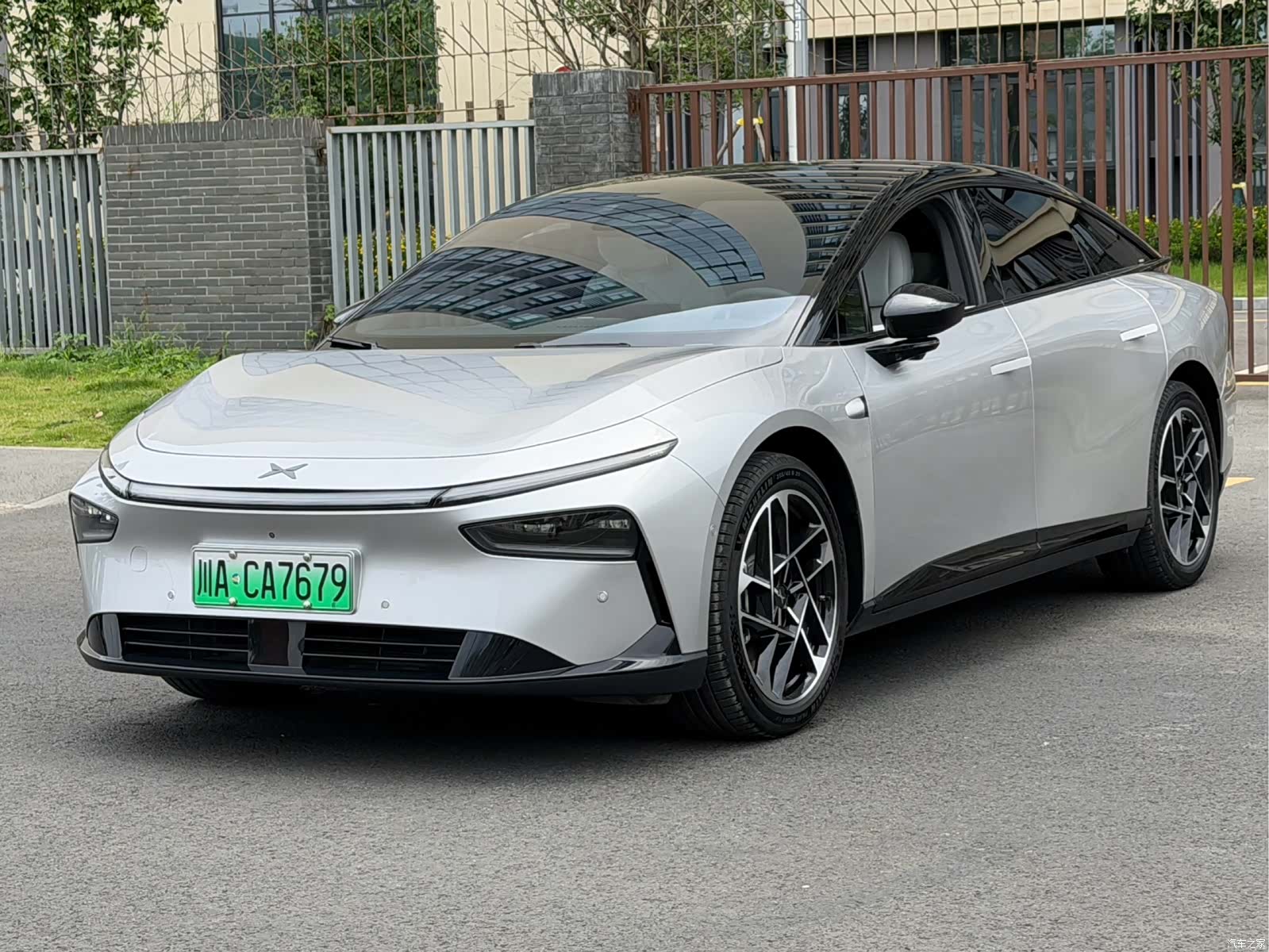 Xpeng P7