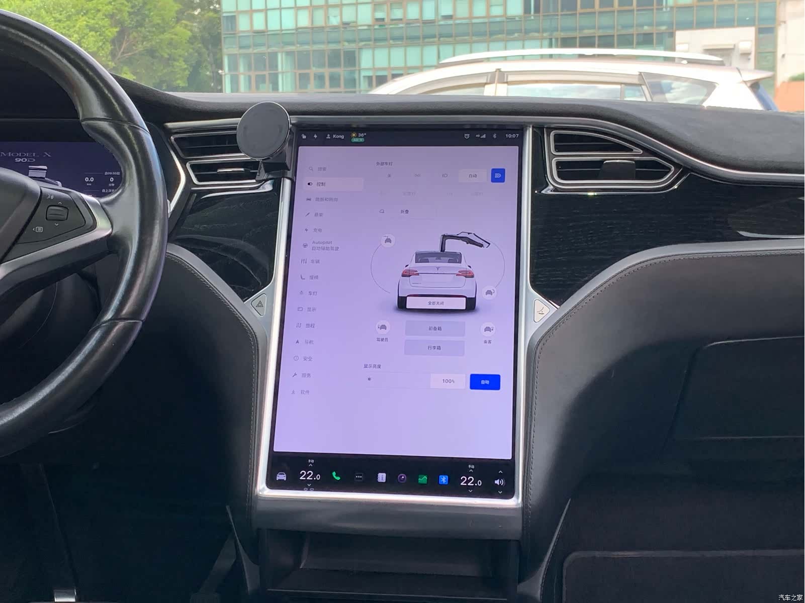 Tesla Model X, 2016 19