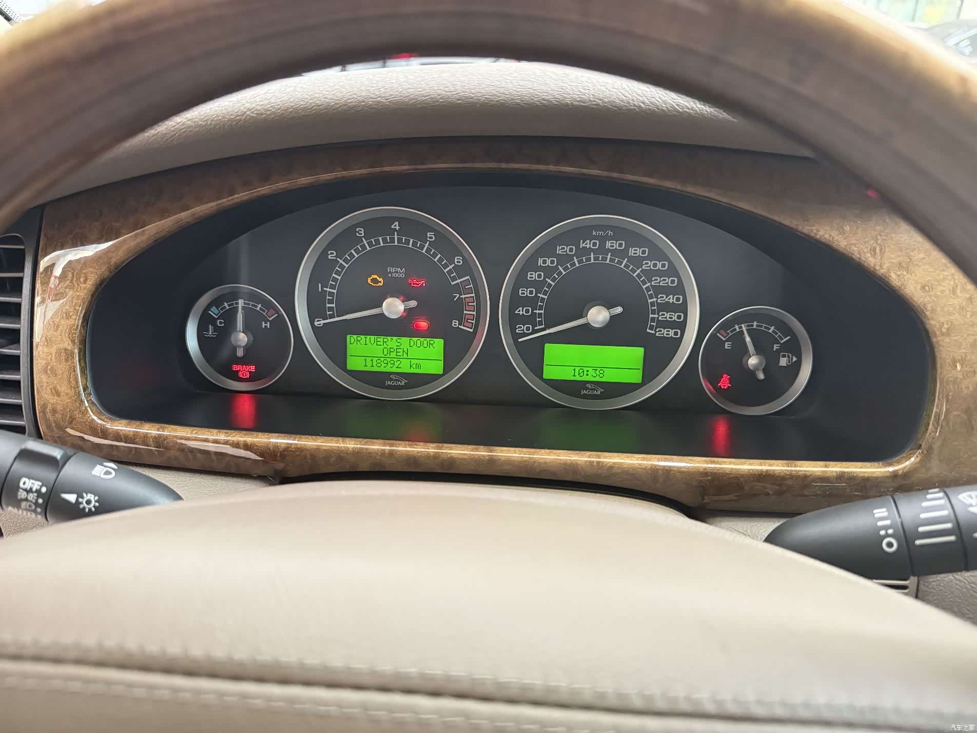 Jaguar S-TYPE, 2008 16