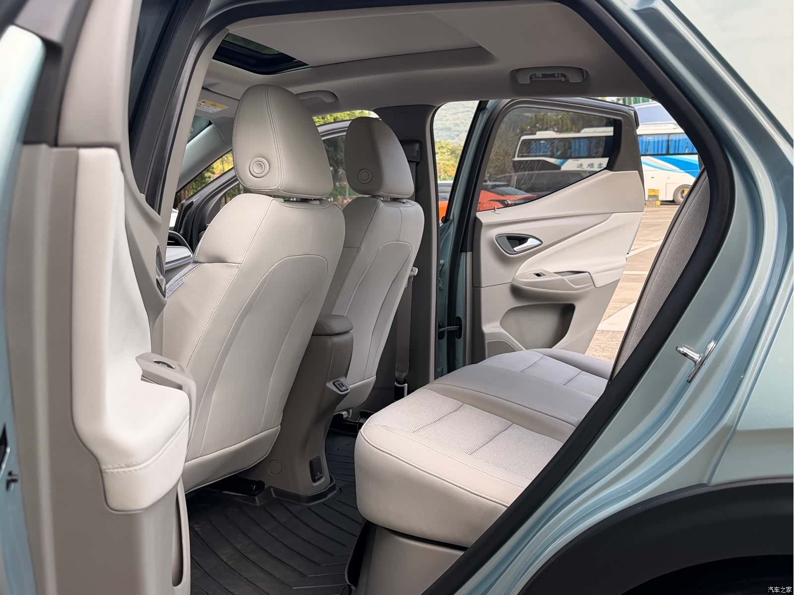 Buick Velite, 2022 13