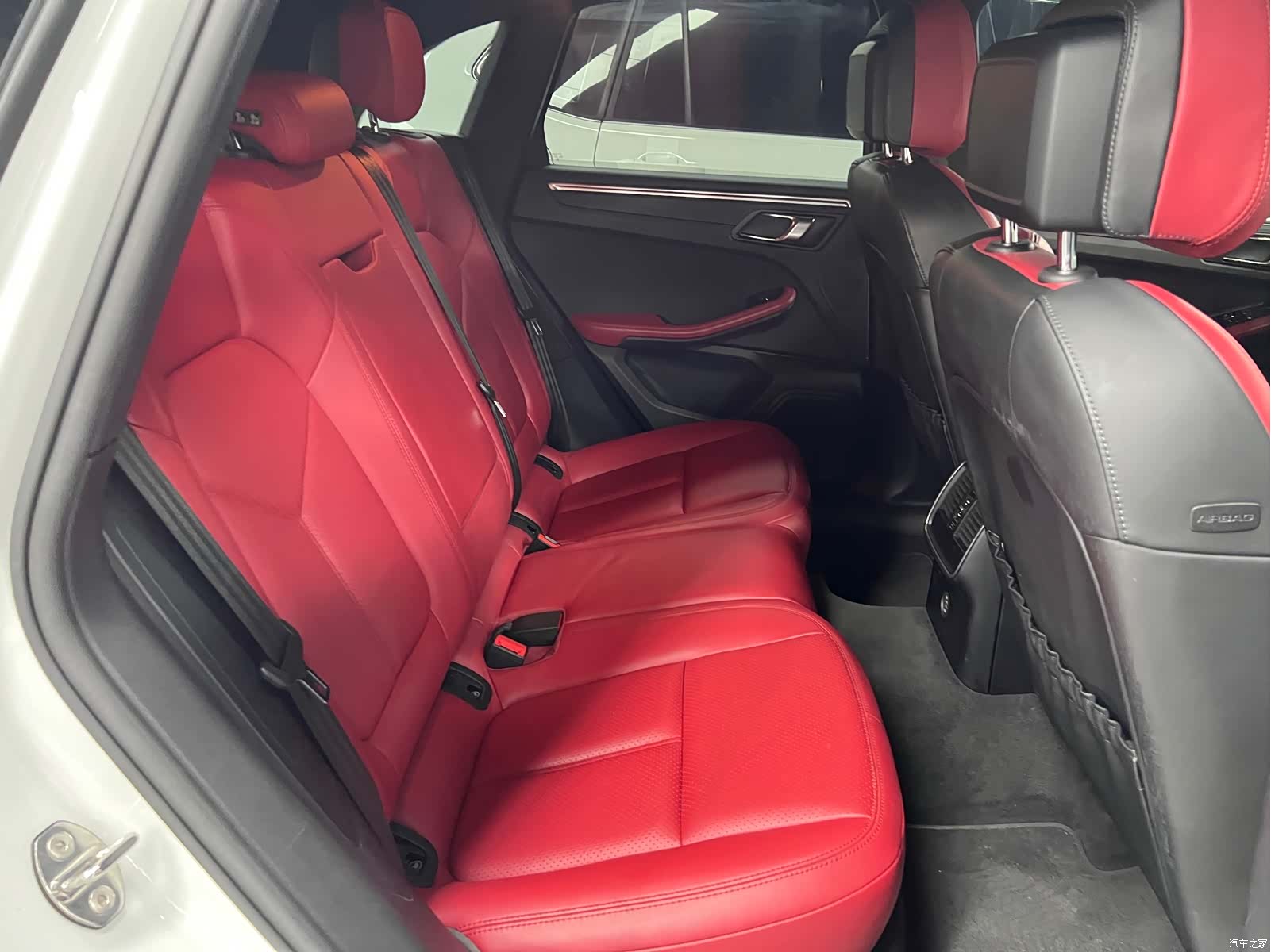 Porsche Macan, 2018 11