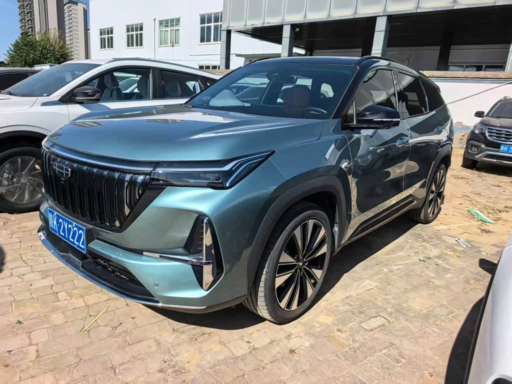 Geely Boyue L L 2025 1.5TD DCT