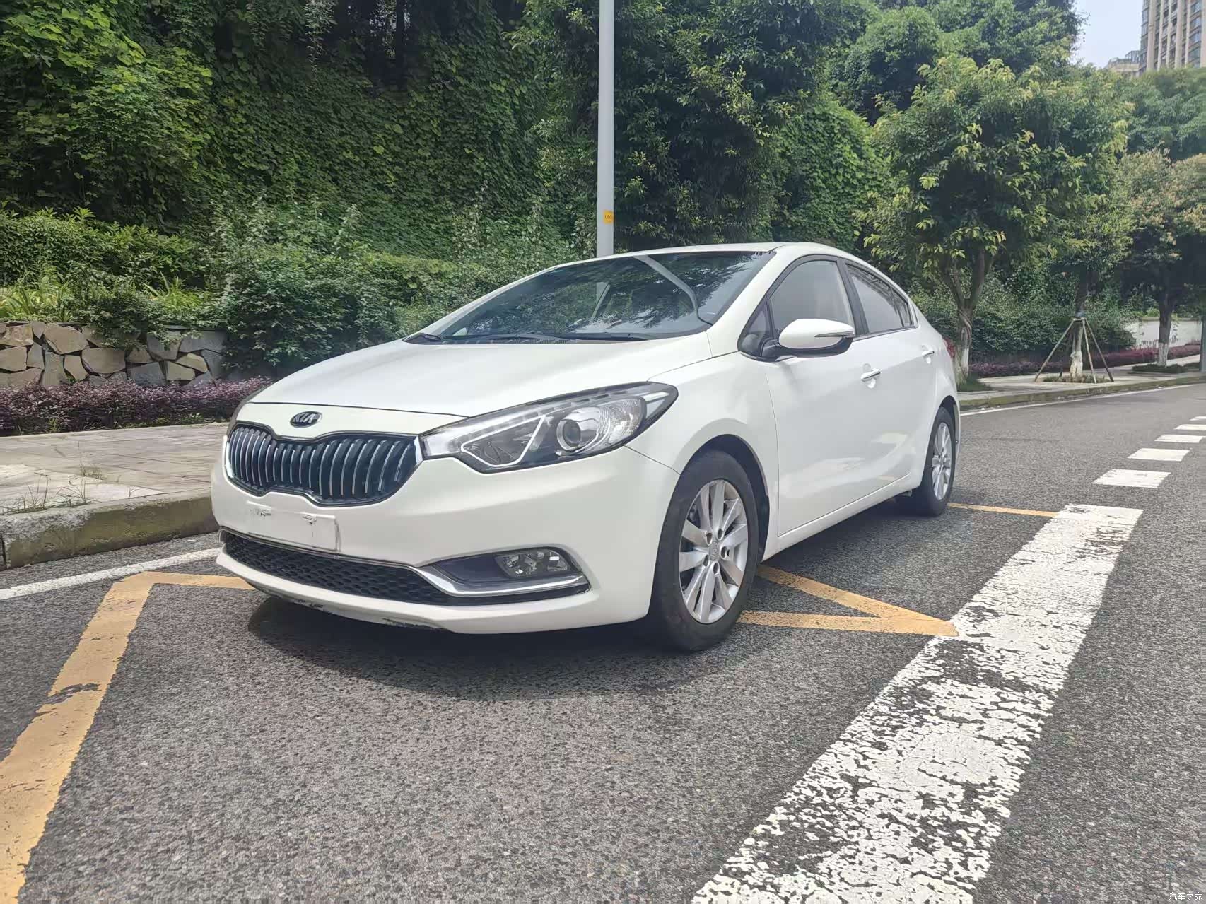 Kia K3, 2014 1