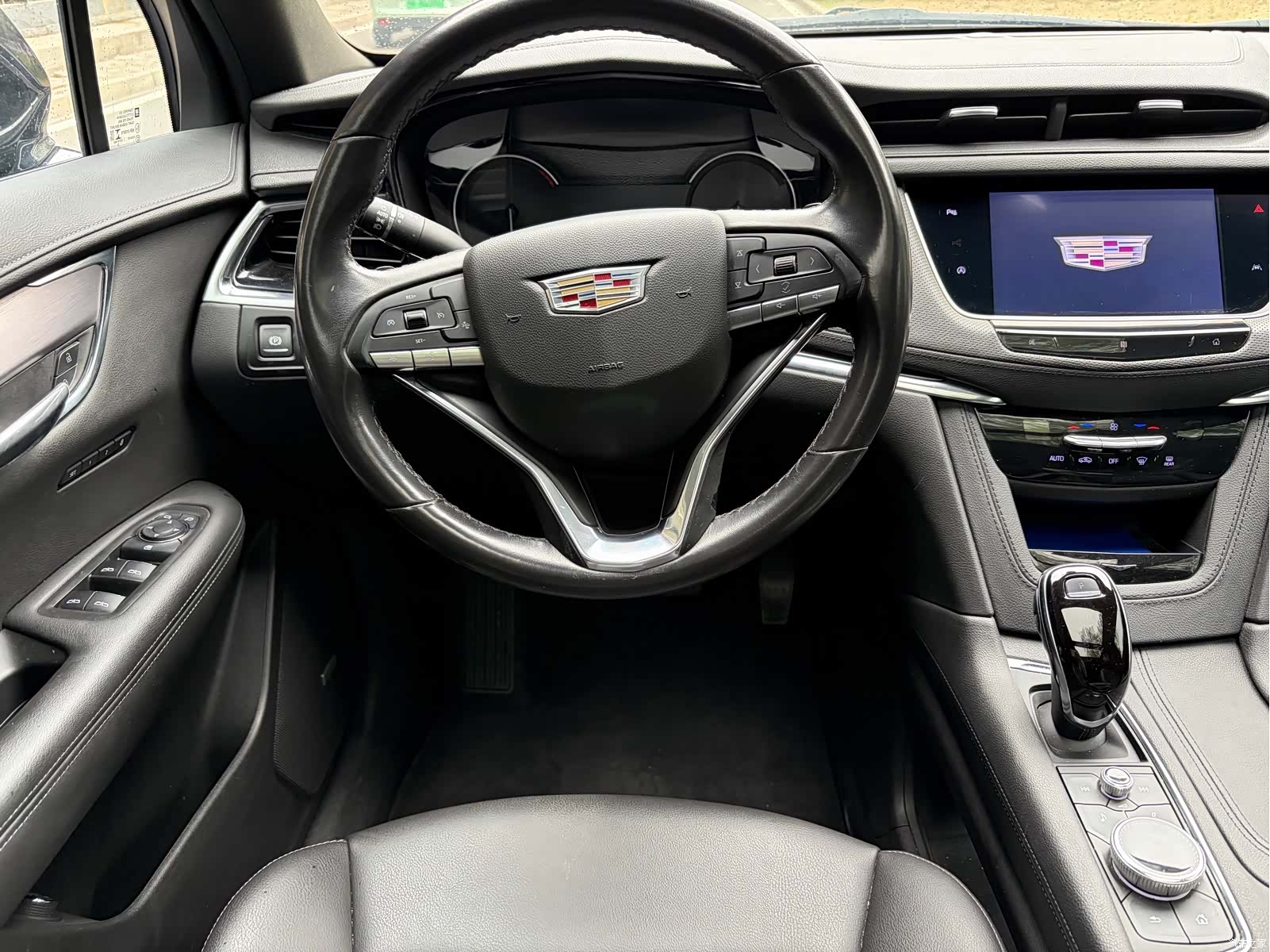 Cadillac XT6, 2020 10