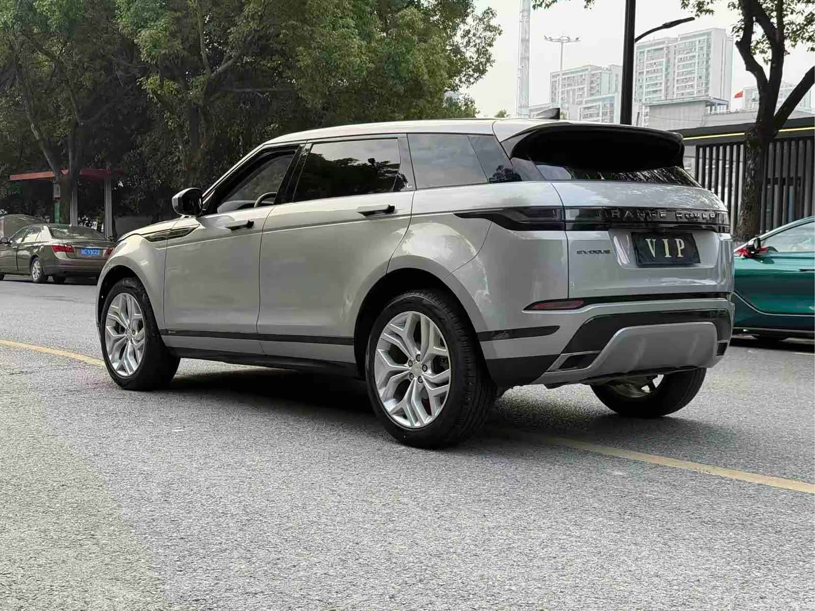 Land Rover Range Rover, 2023 все фото