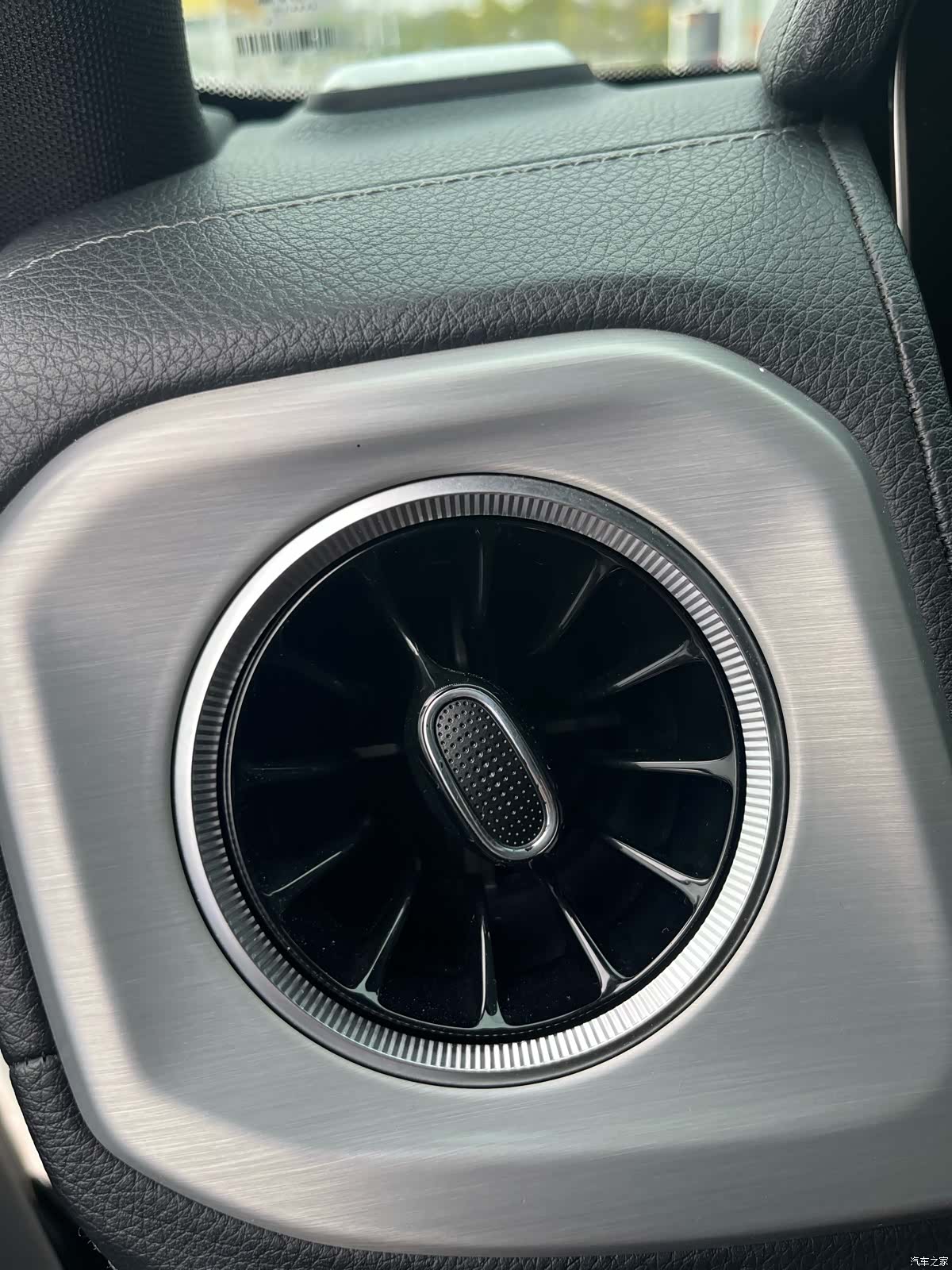 Mercedes-Benz G-Class, 2020 18
