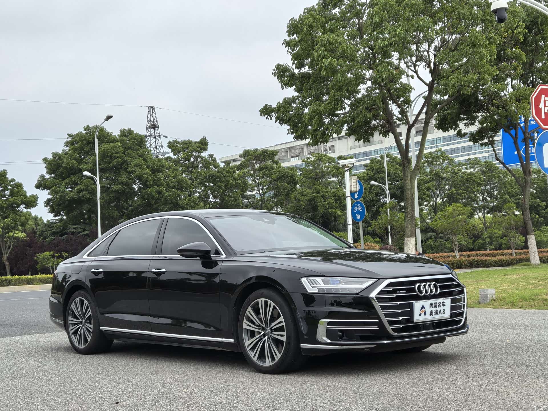 Audi A8L, 2020 3