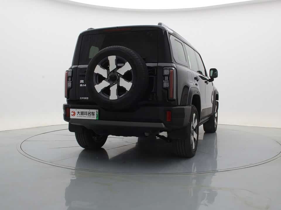 Beijing BJ40 range extension