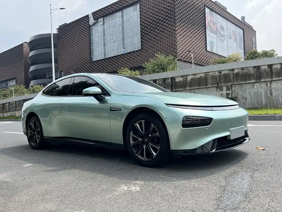XPENG P7