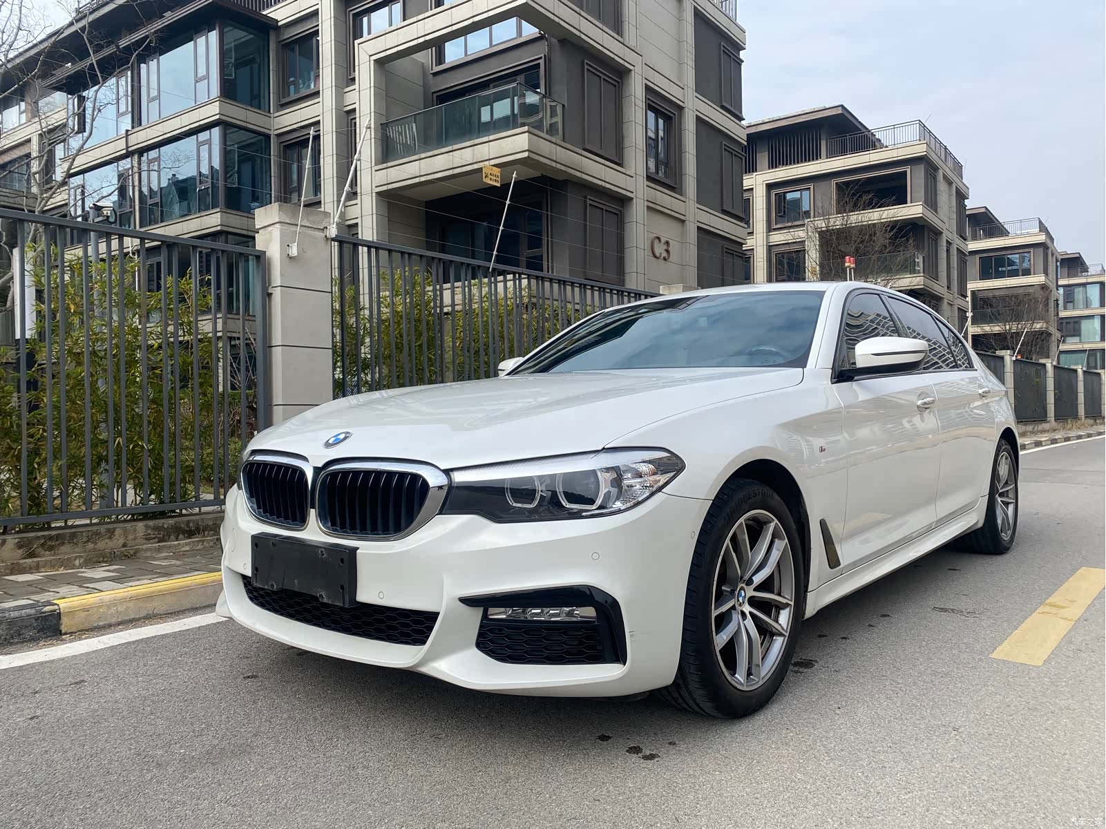 BMW 5 Series, 2018 1