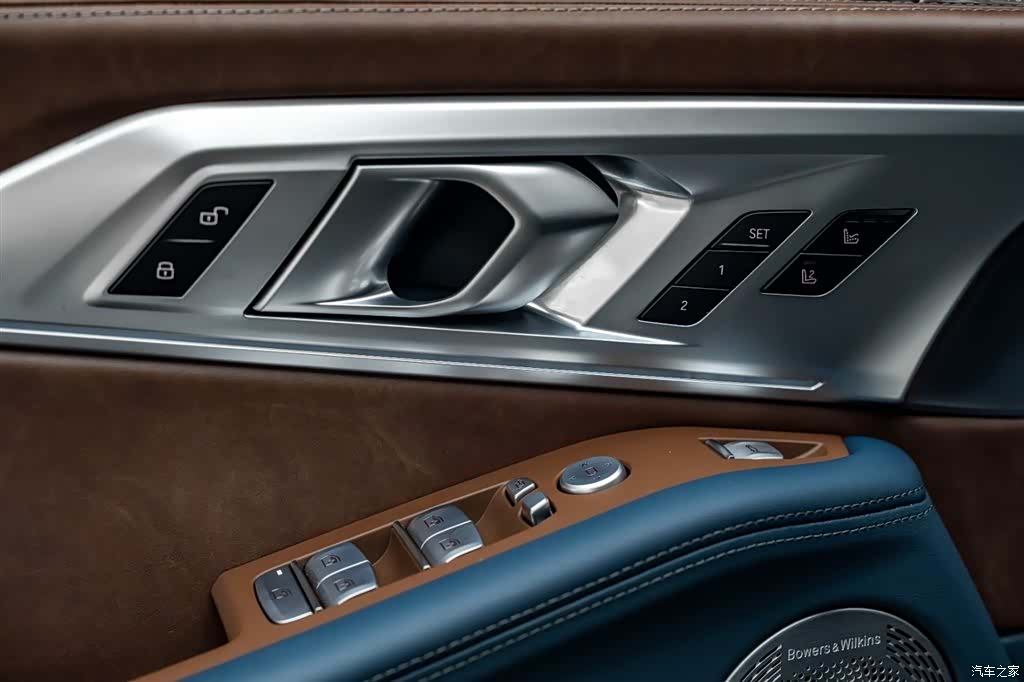 BMW XM, 2024 19