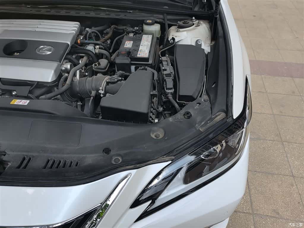 Lexus ES, 2021 22