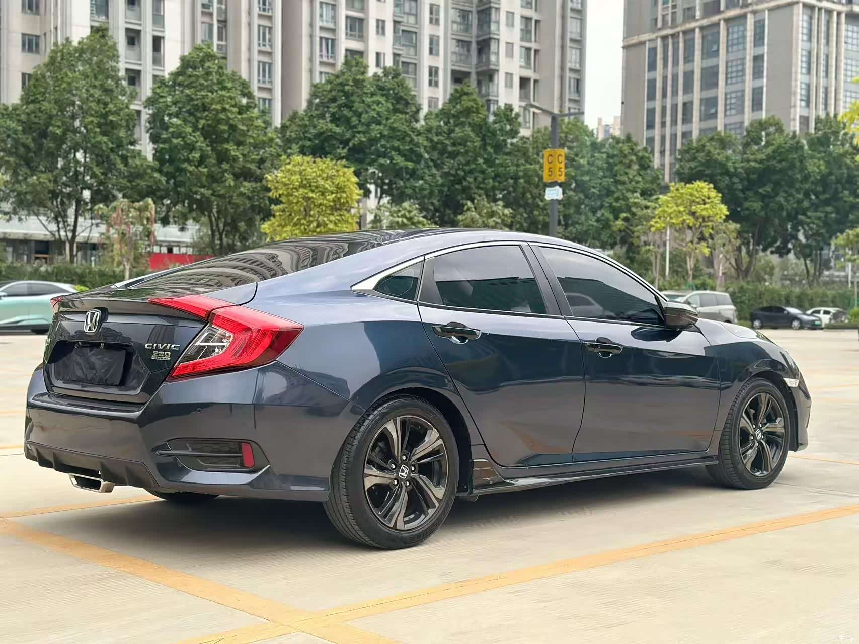 Honda Civic, 2019 7