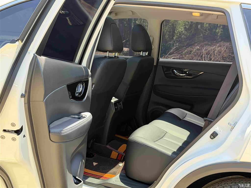 Nissan X-Trail, 2026 8