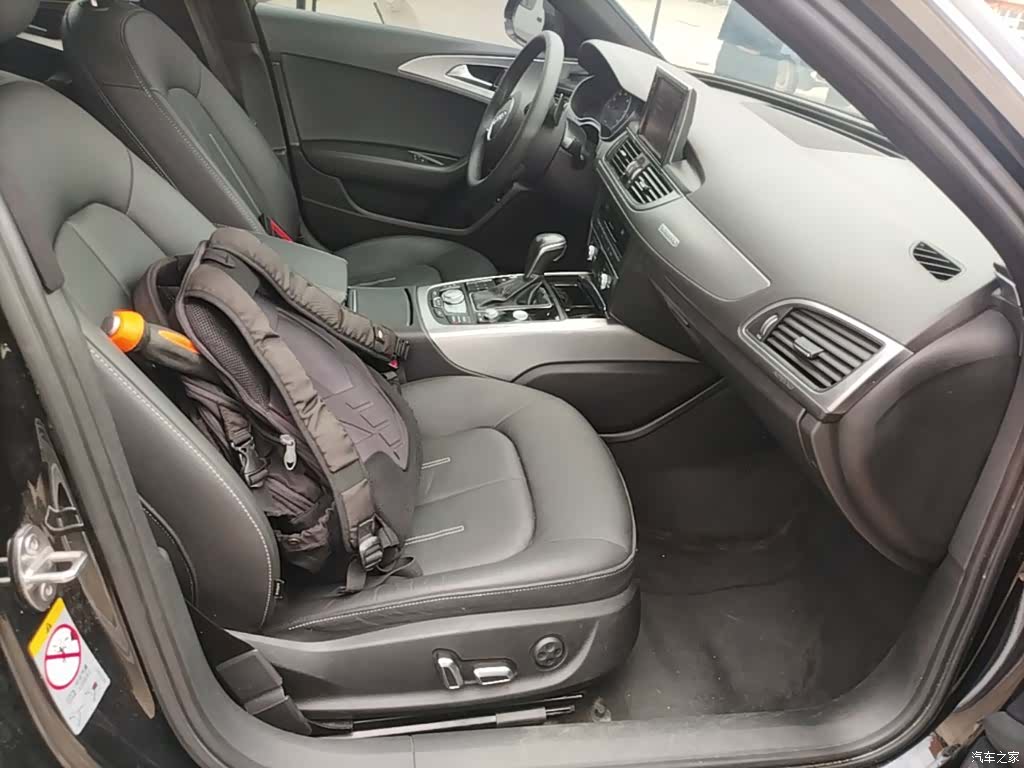 Audi A6L, 2018 25