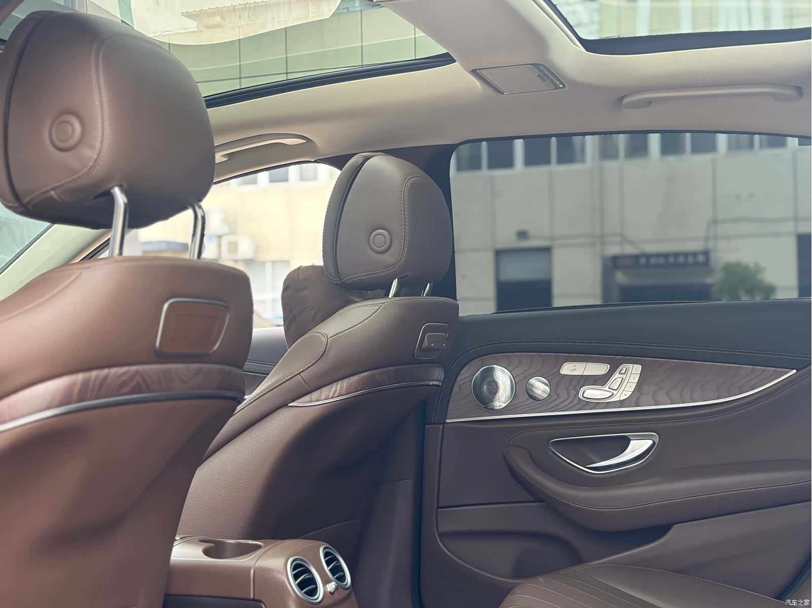 Mercedes-Benz E-Class, 2020 6