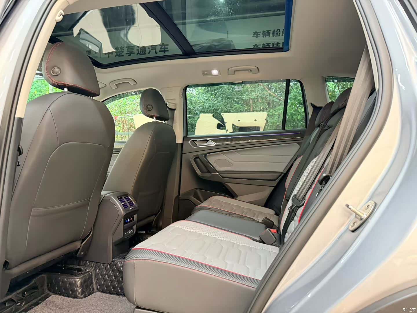 Volkswagen Tiguan L, 2022 17