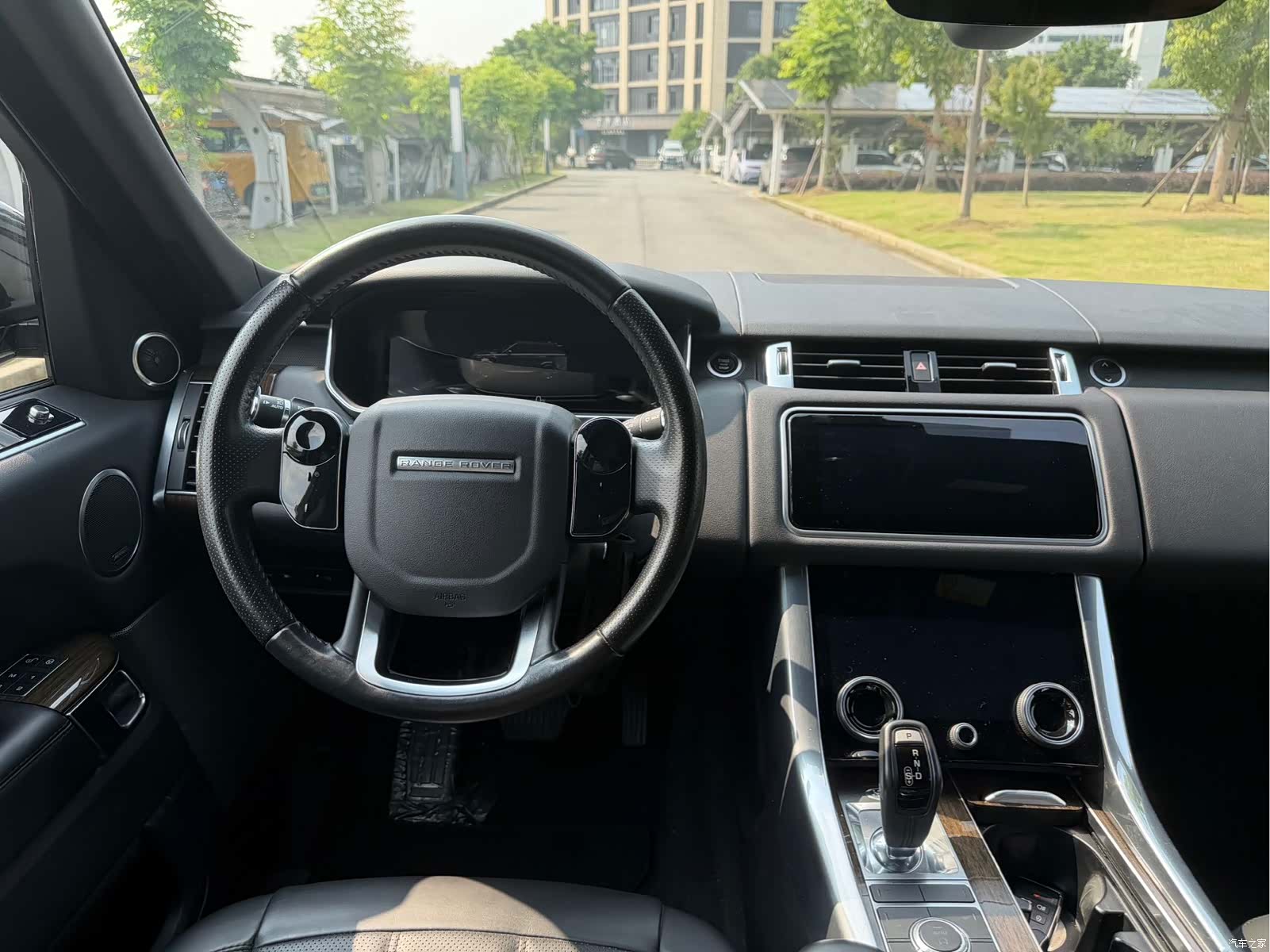 Land Rover Range Rover, 2019 12