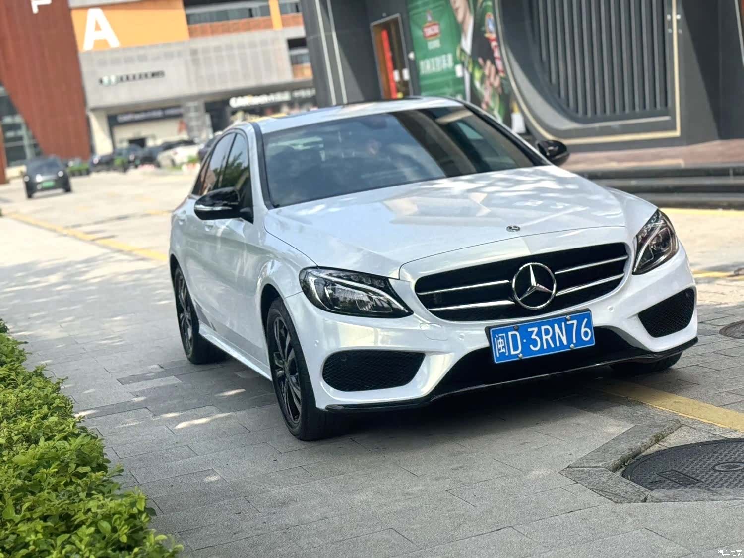 Mercedes-Benz C-Class, 2018 3