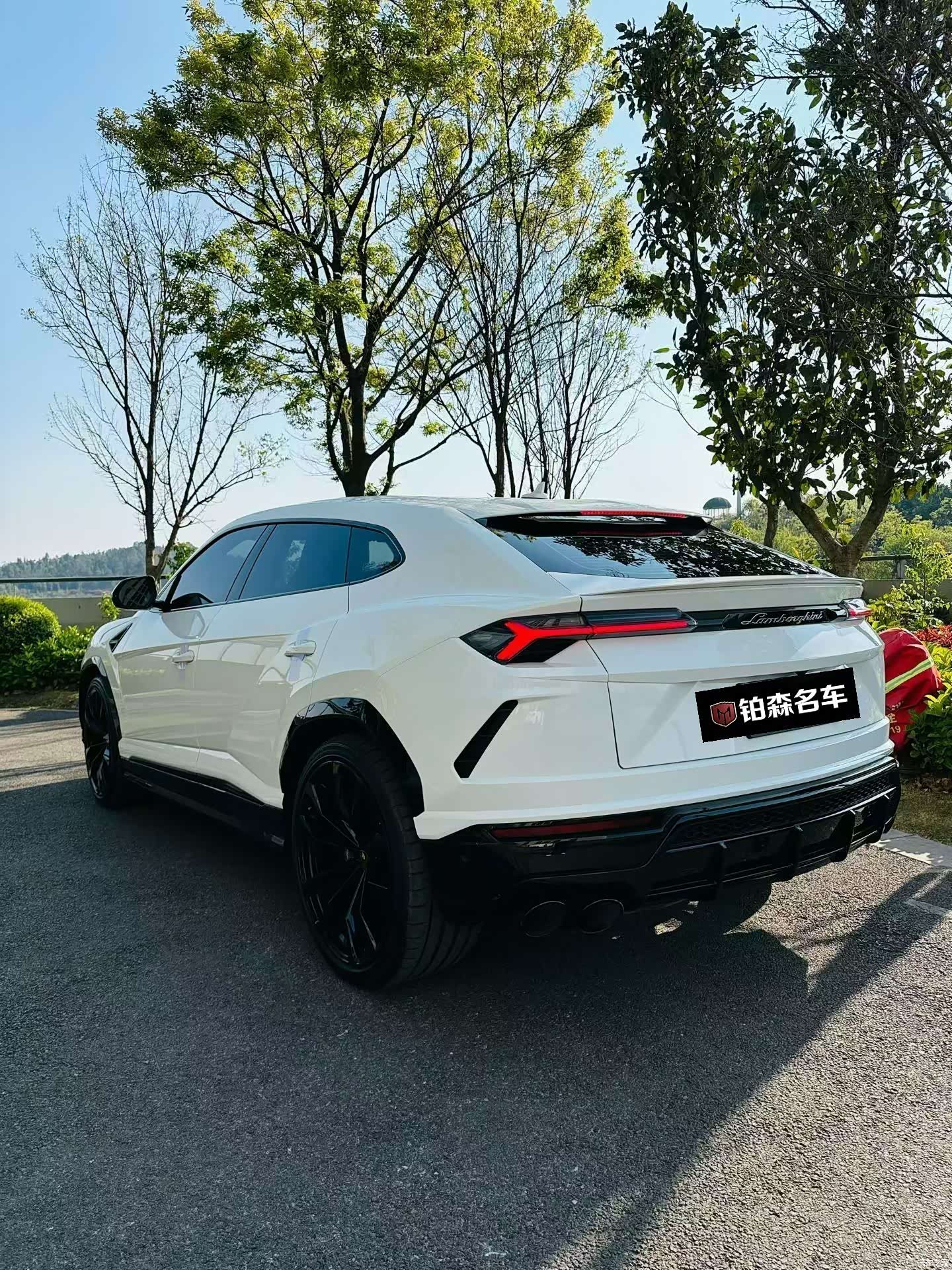 Lamborghini Urus, 2021 3