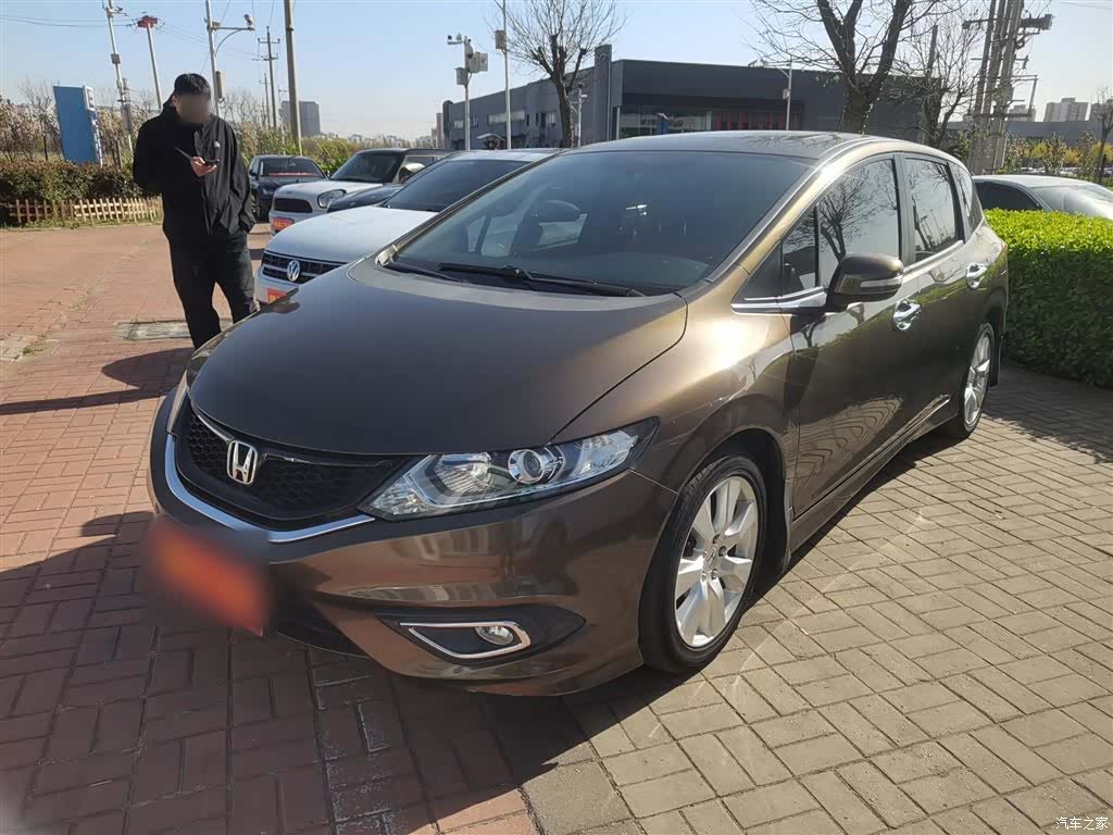Honda Jade, 2016 1