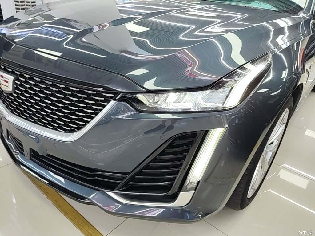 Cadillac CT5, 2022 24