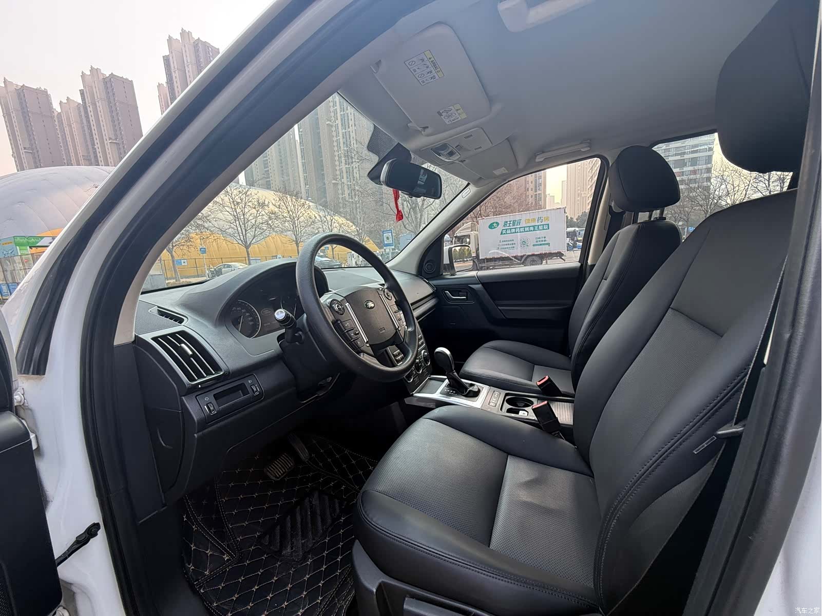 Land Rover SD4, 2013 4