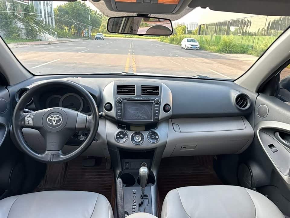 Toyota RAV4 Rongfang Toyota RAV4 Rongfang