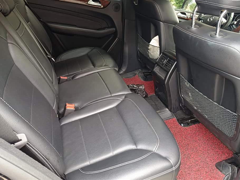 Mercedes-Benz M class