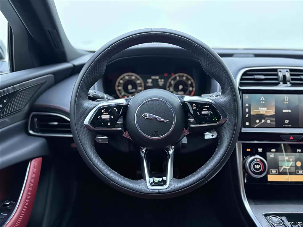 Land Rover XEL, 2023 14
