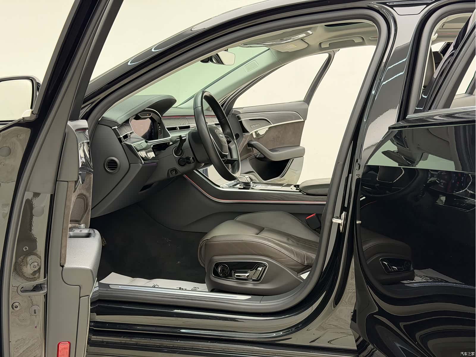 Audi A8L, 2019 28