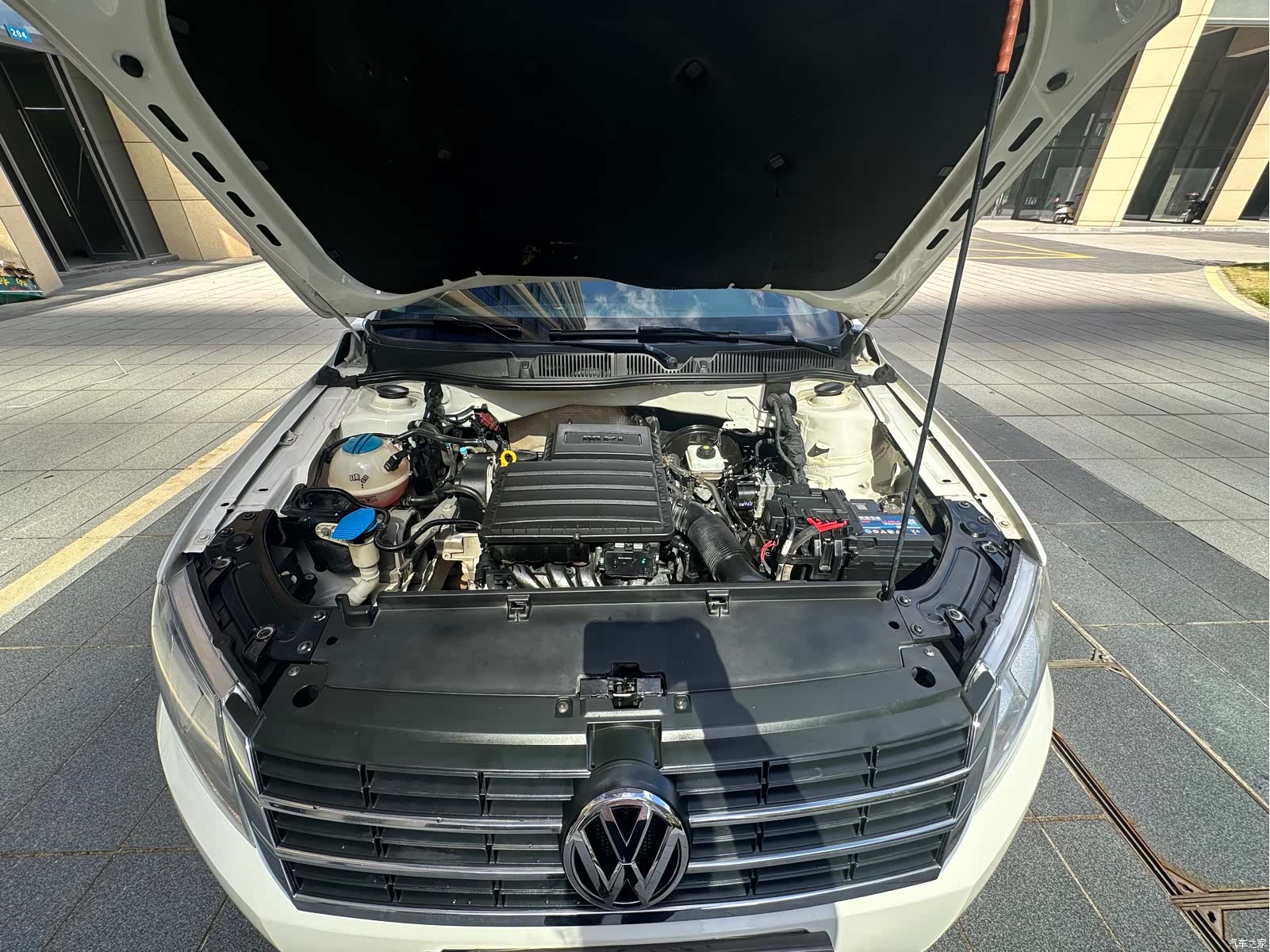 Volkswagen Lavida, 2014 19