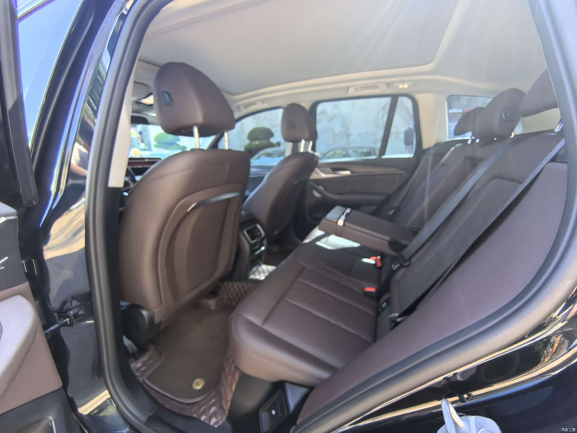 BMW X3, 2022 все фото