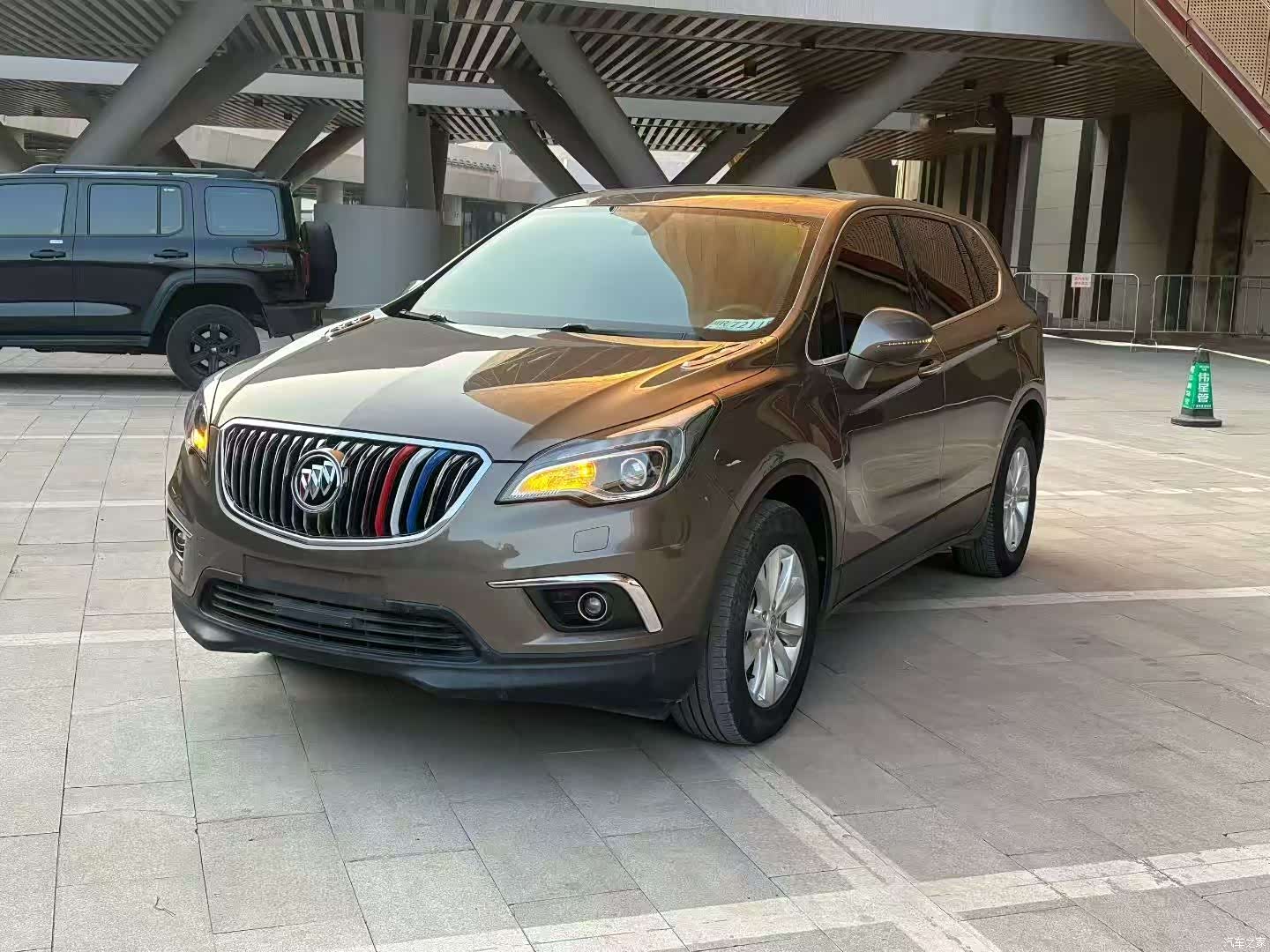 Buick Envision Plus, 2017 1