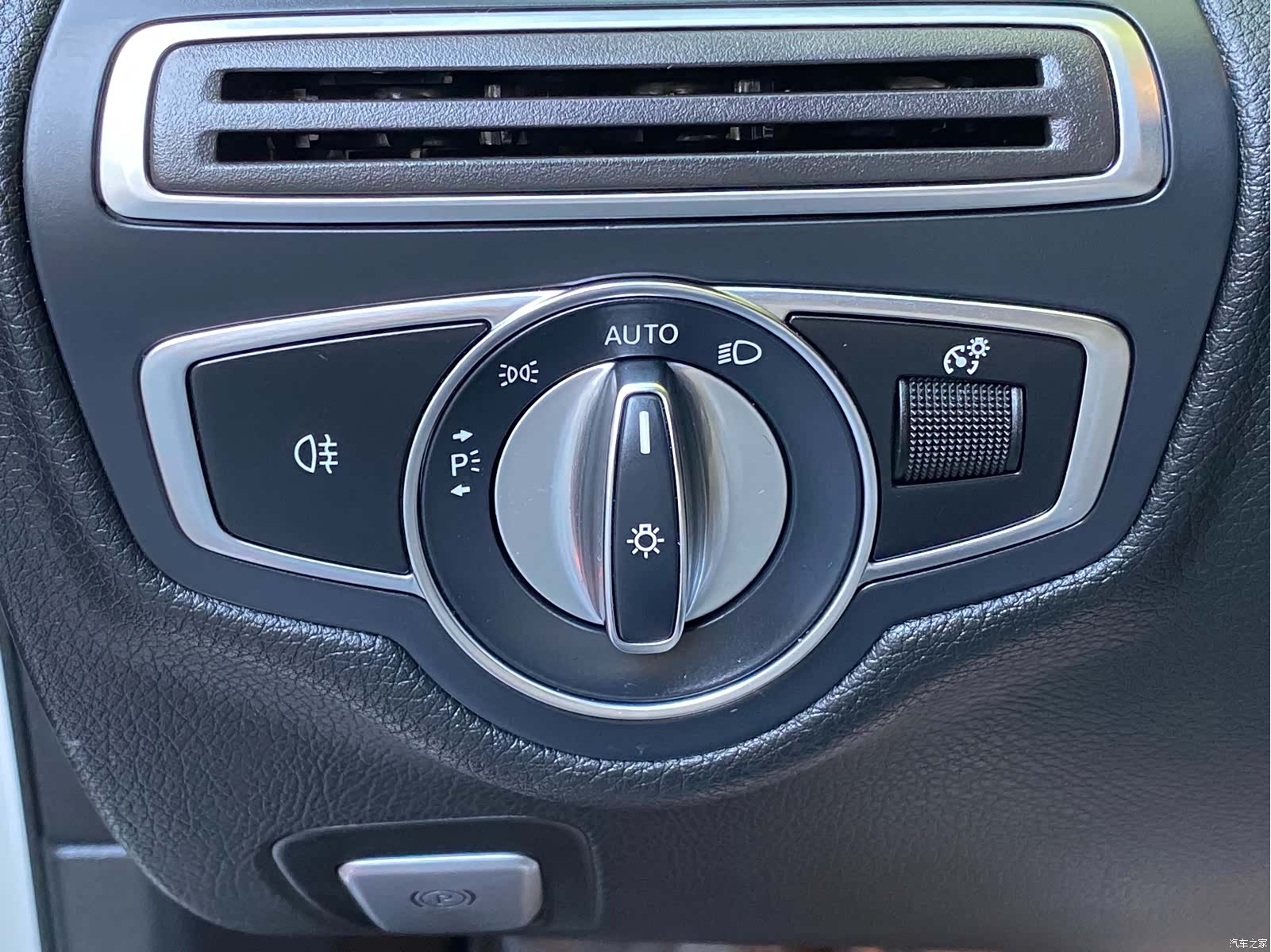 Mercedes-Benz C-Class, 2021 26