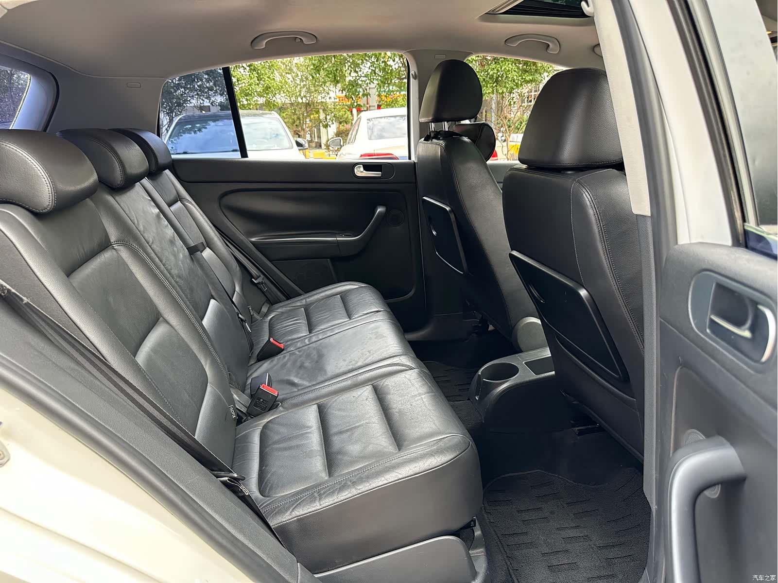 Volkswagen Golf, 2011 18