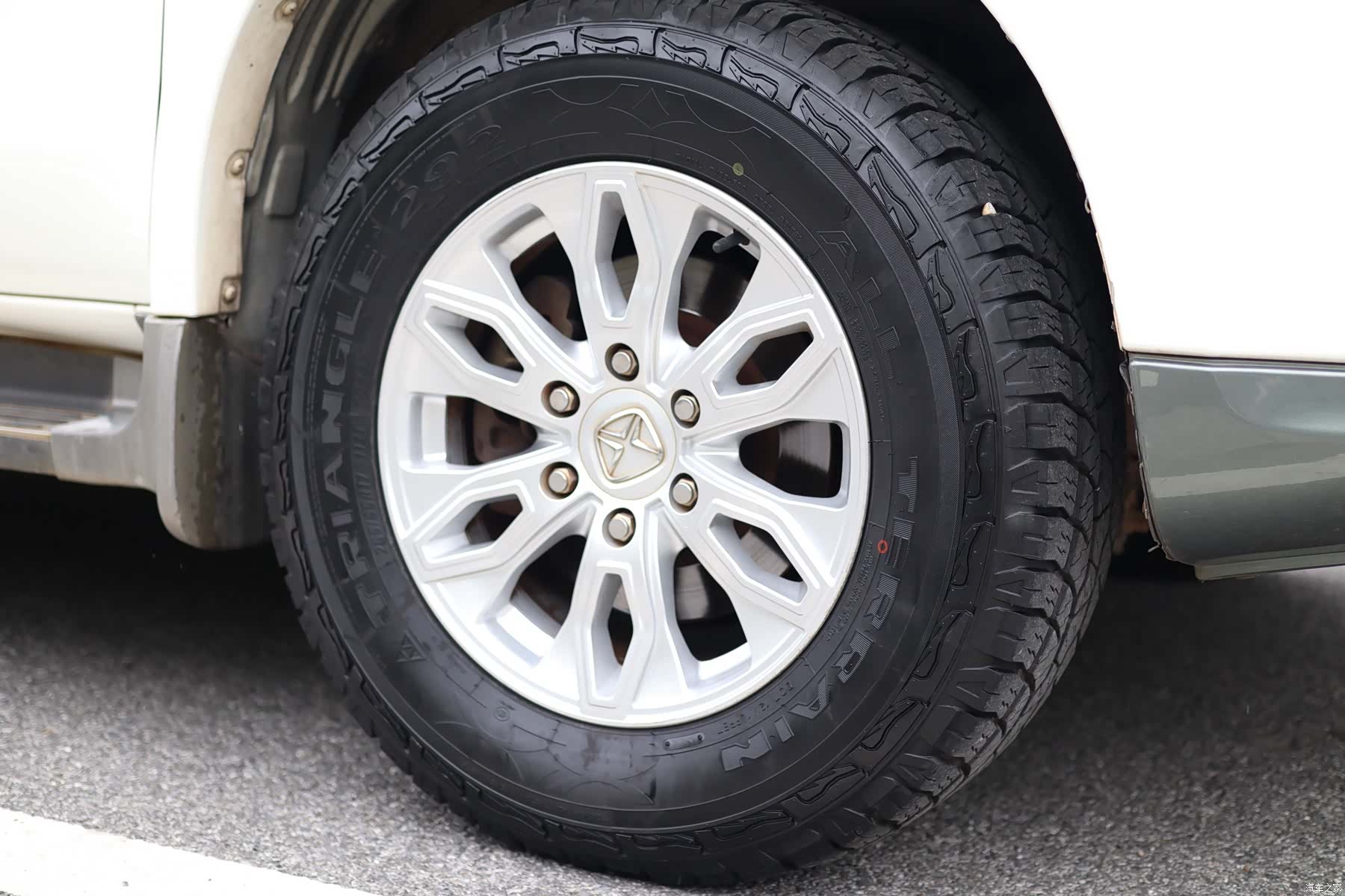 JMC S350, 2016 32