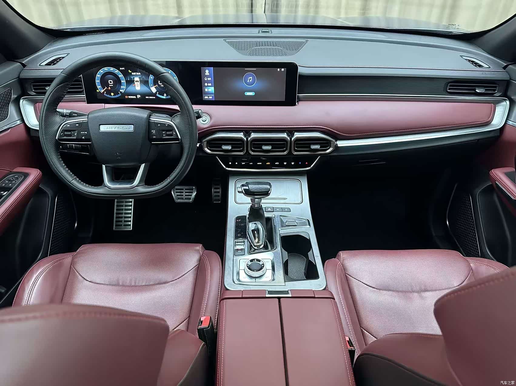 Jetour X70, 2023 10