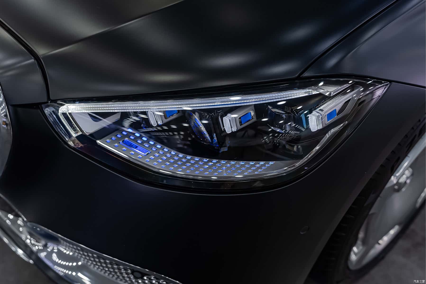 Maybach S-Class, 2023 15