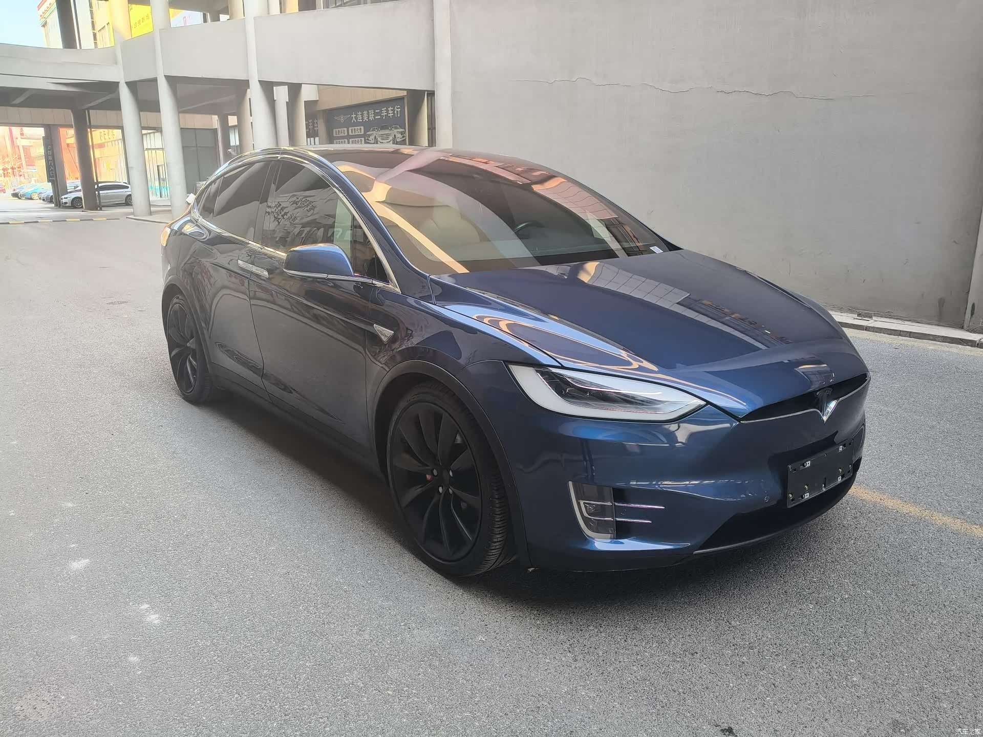 Tesla Model X, 2016 все фото