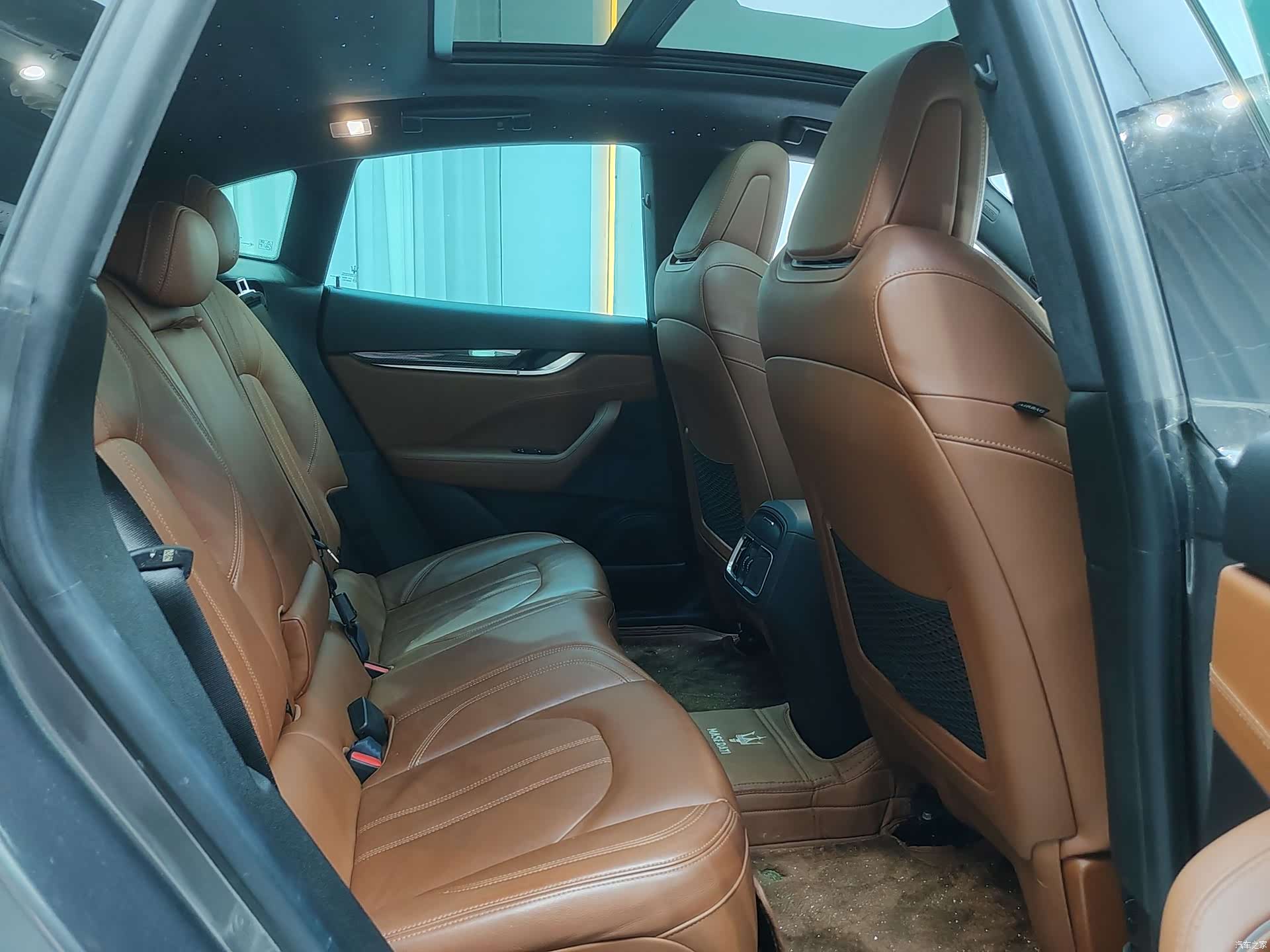 Maserati Levante, 2018 12