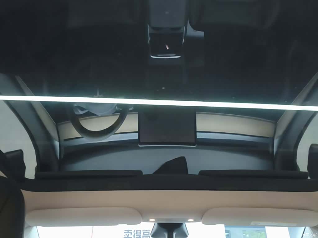 Tesla Model Y, 2021 18