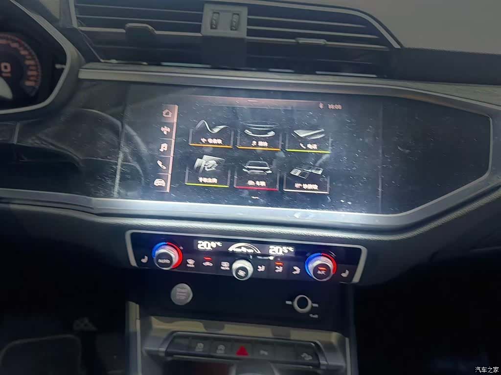 Audi Q3, 2020 9