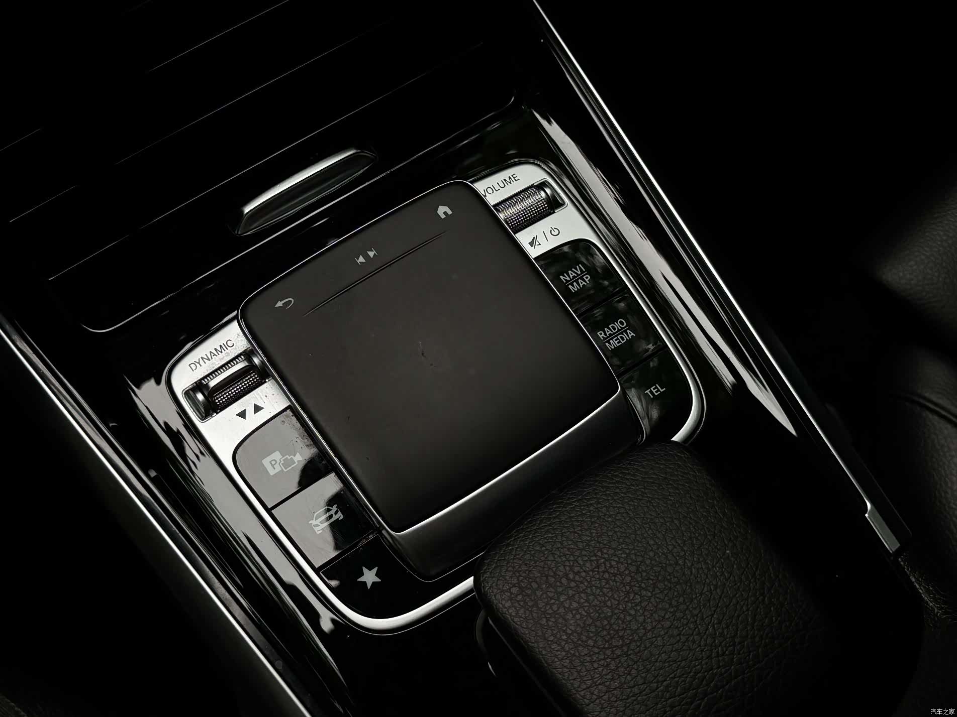 Mercedes-Benz GLB, 2021 14