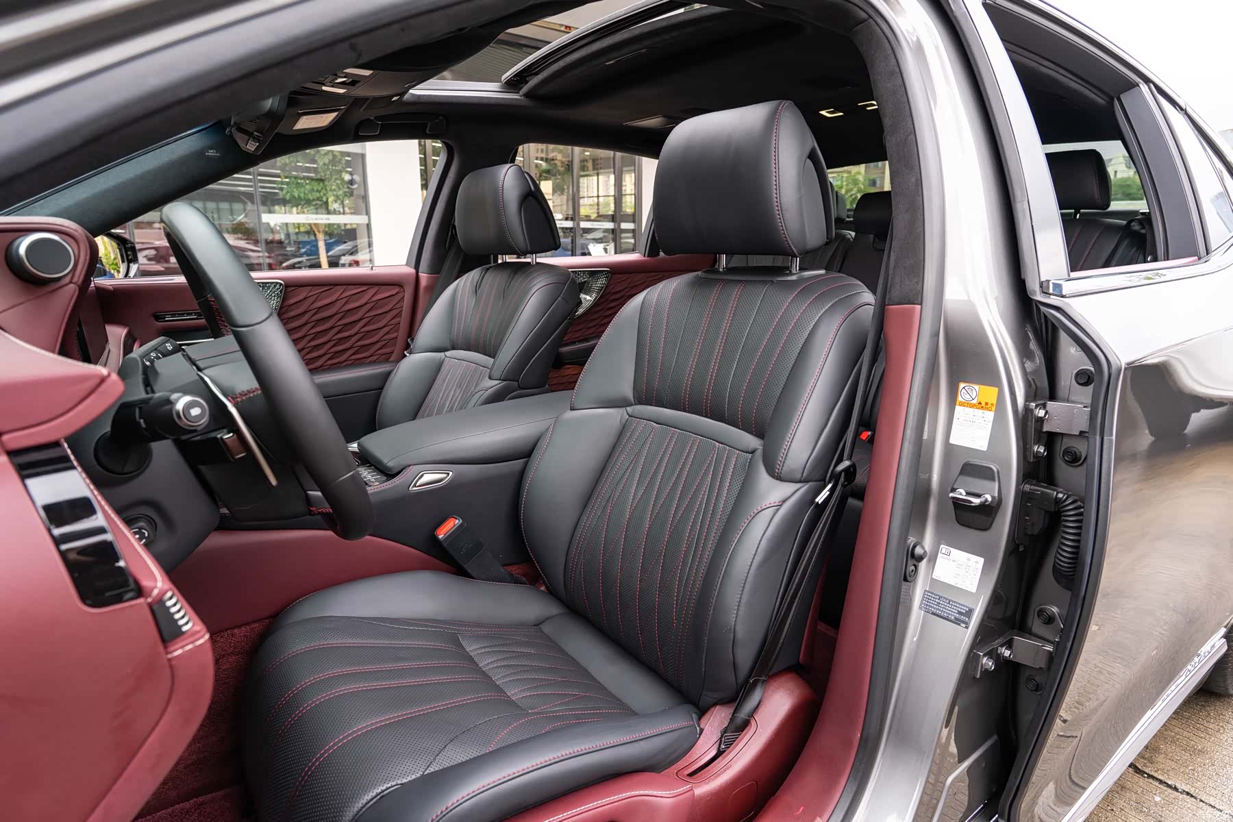 Lexus LS, 2021 10