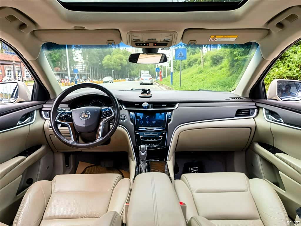 Cadillac XTS, 2014 8