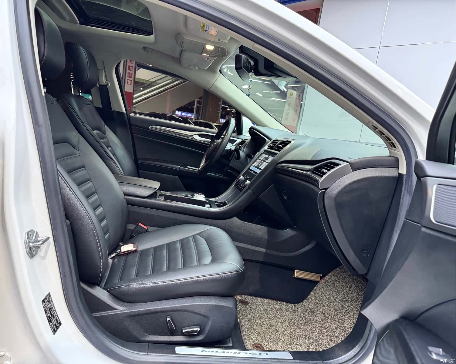 Ford Mondeo, 2017 16